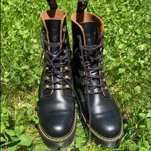 Doc Marten Leona Boot